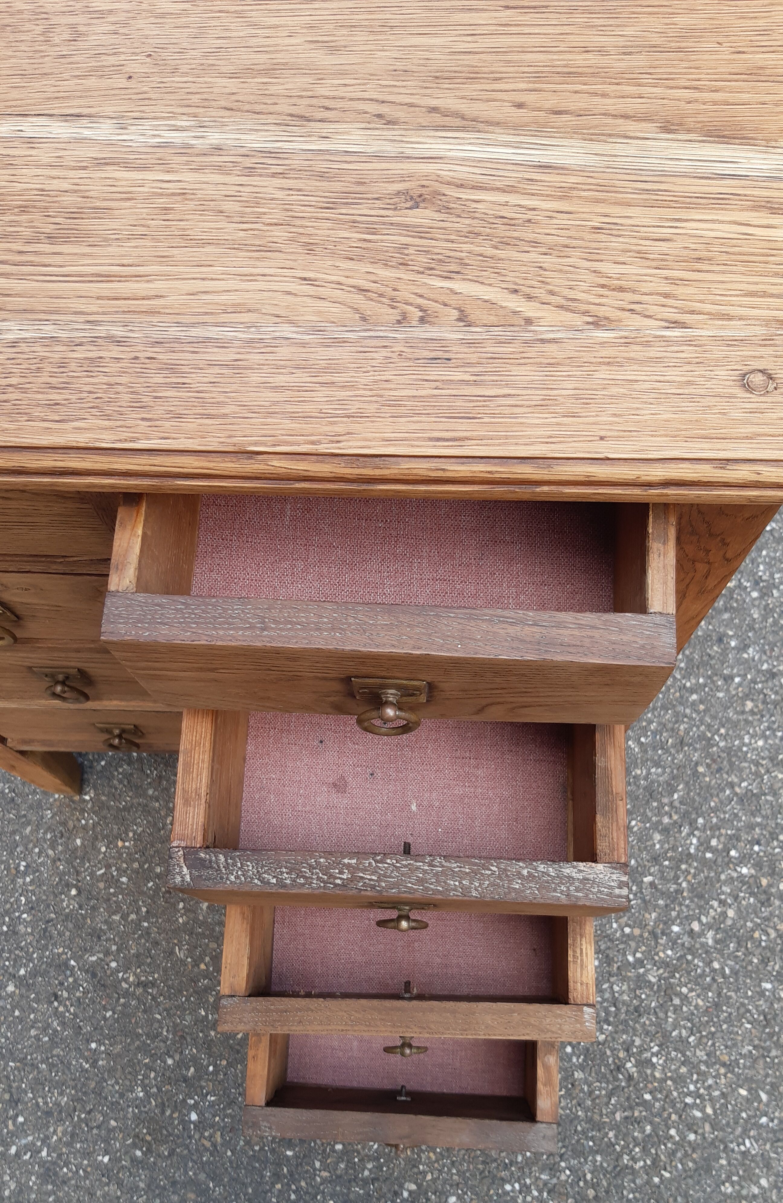 Loom furniture with drawers