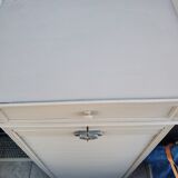 Curtain filing cabinet