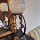 Lampe d'époque art déco fer forgé et globe verre moulé pressé