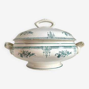 St Amand & Hamage tureen in iron earth