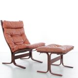 Scandinavian chair model Siesta, high back and foot rests