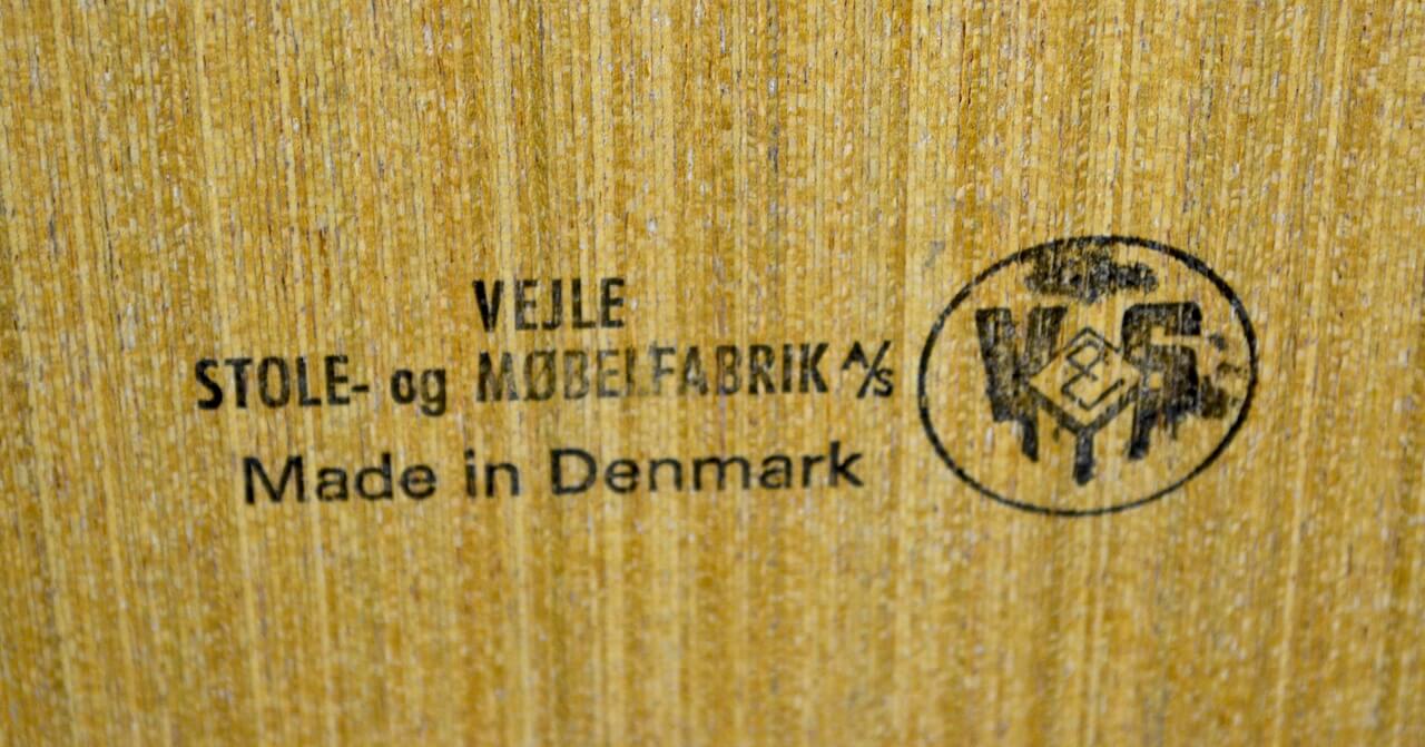 Table basse scandinave Henning Kjaernulf  1960