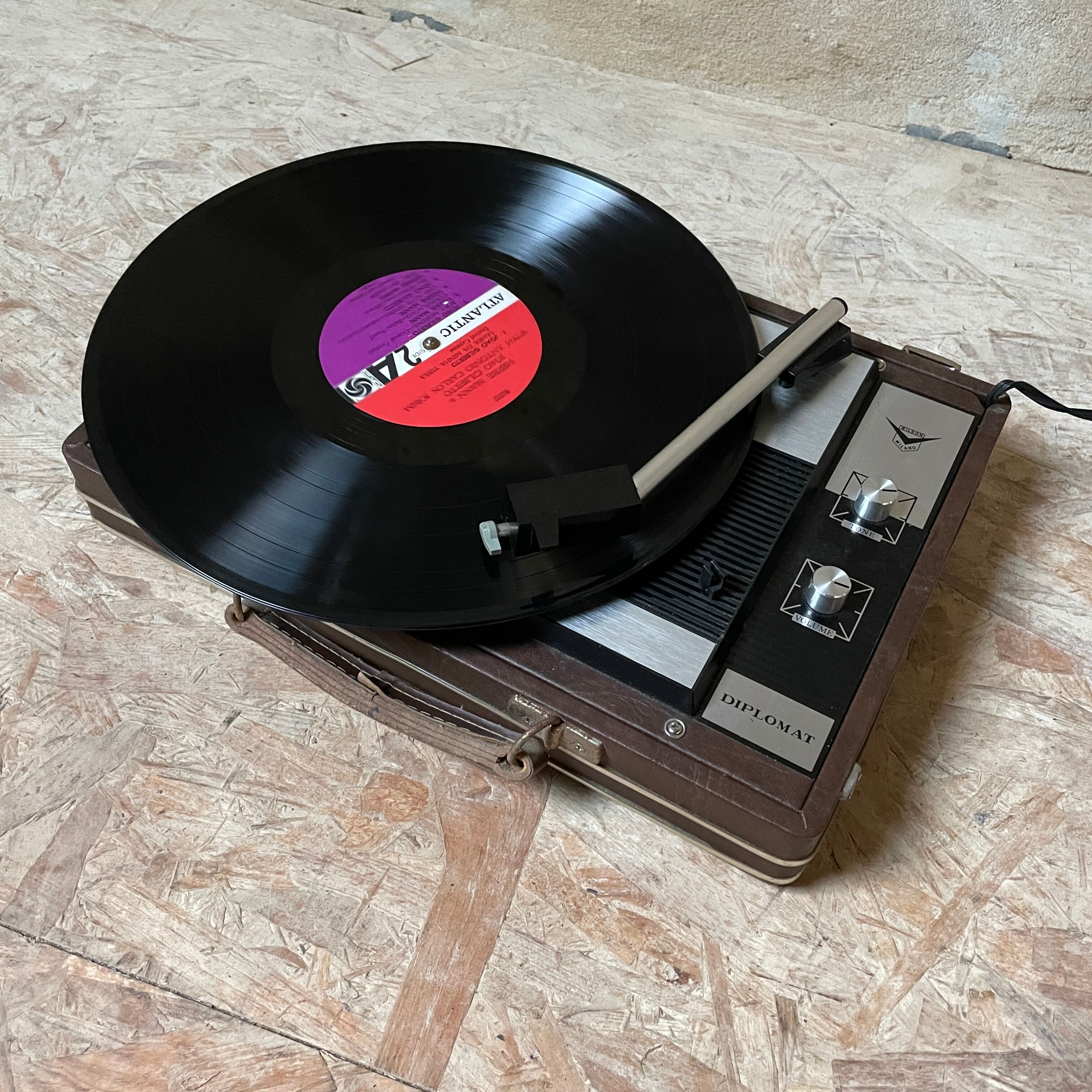 Travel turntable - "Wilson" milano - Diplomat