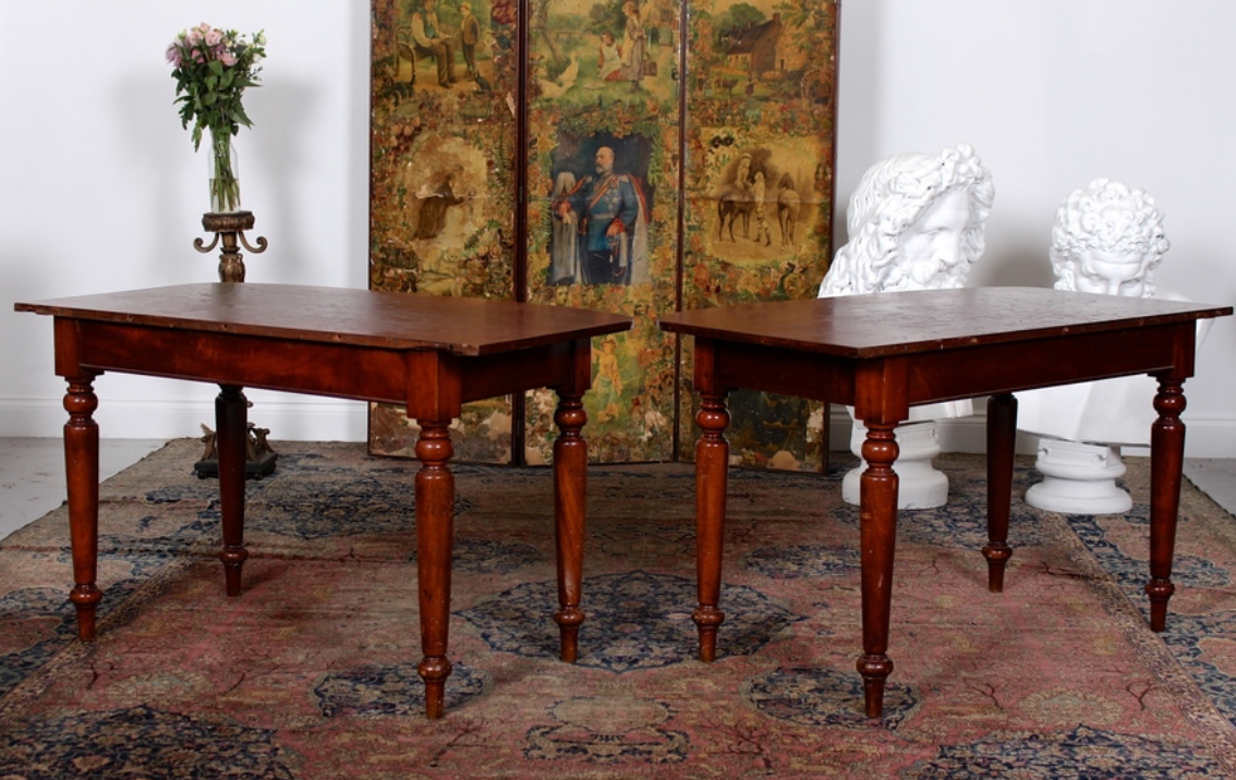 Victorian dining table mahogany