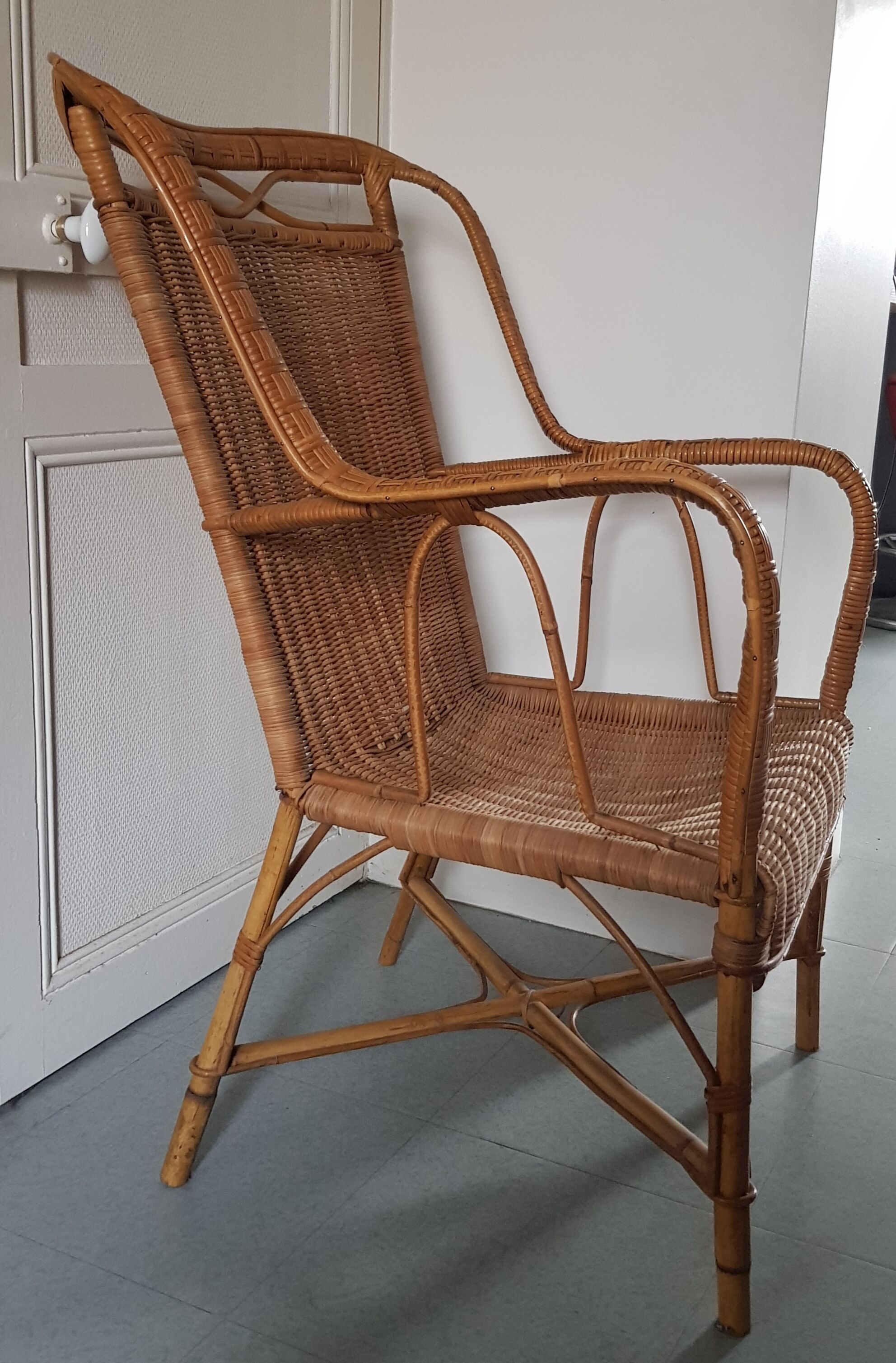 Fauteuil rotin 1950 circa