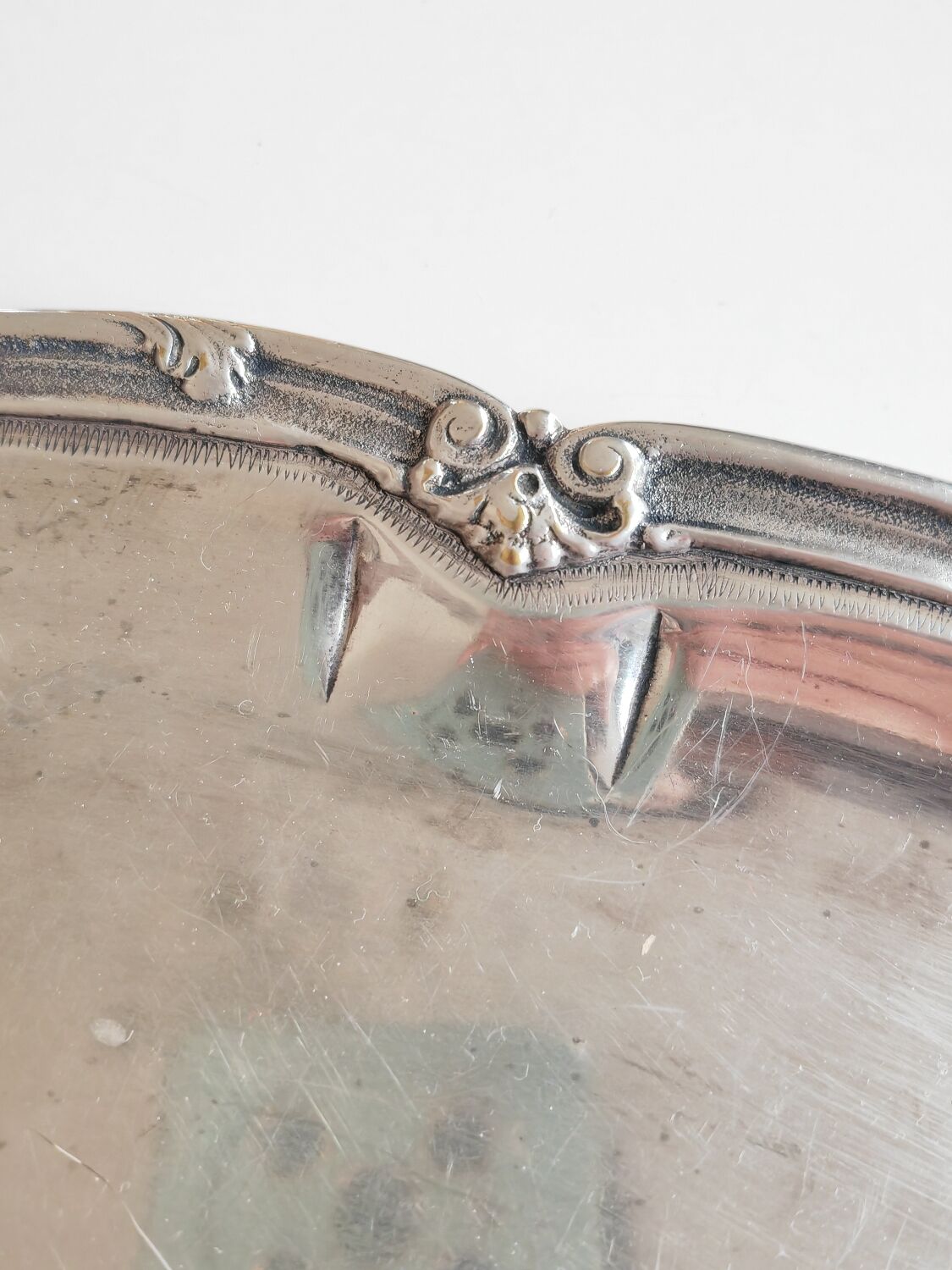 Silver 1000 flat tray