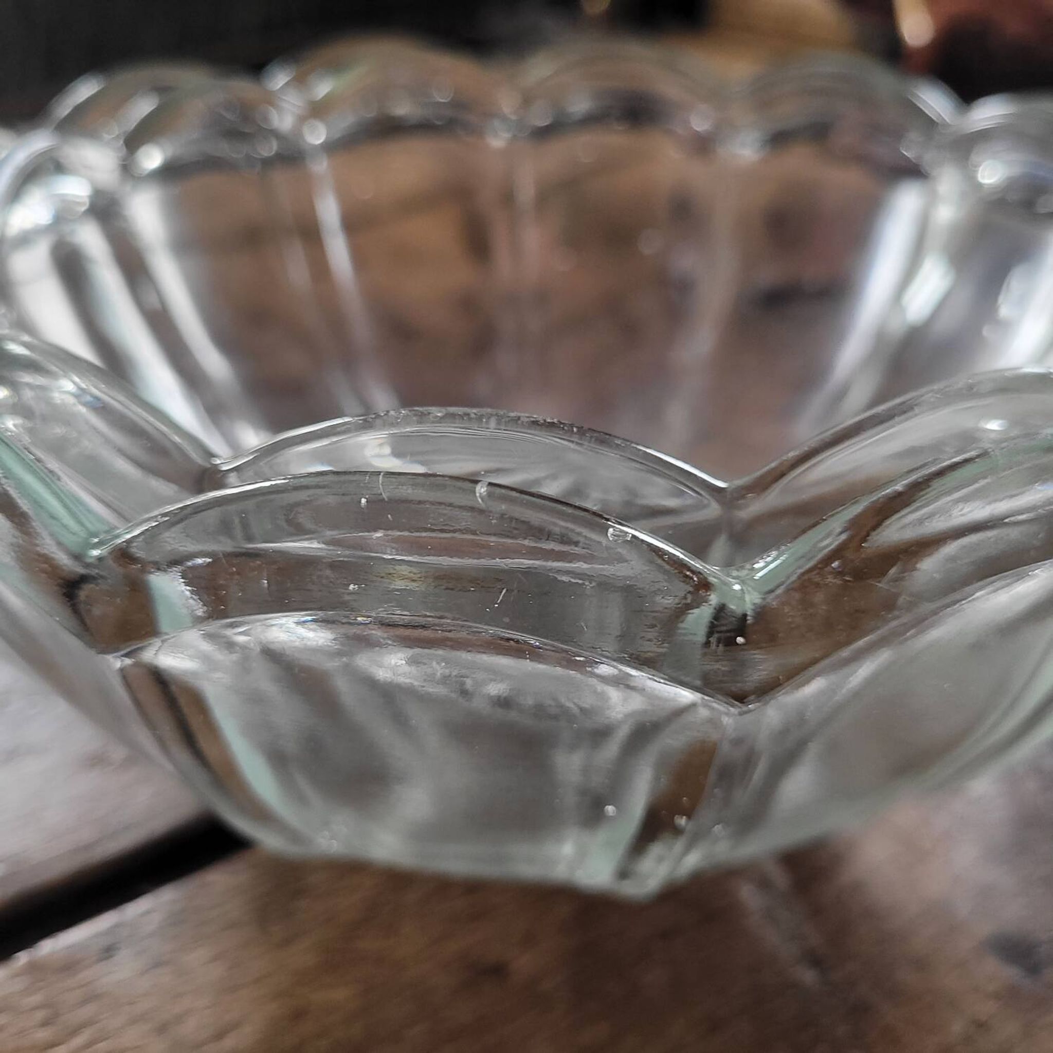 Pair of molded glass salad bowls – floral shape – 1950s