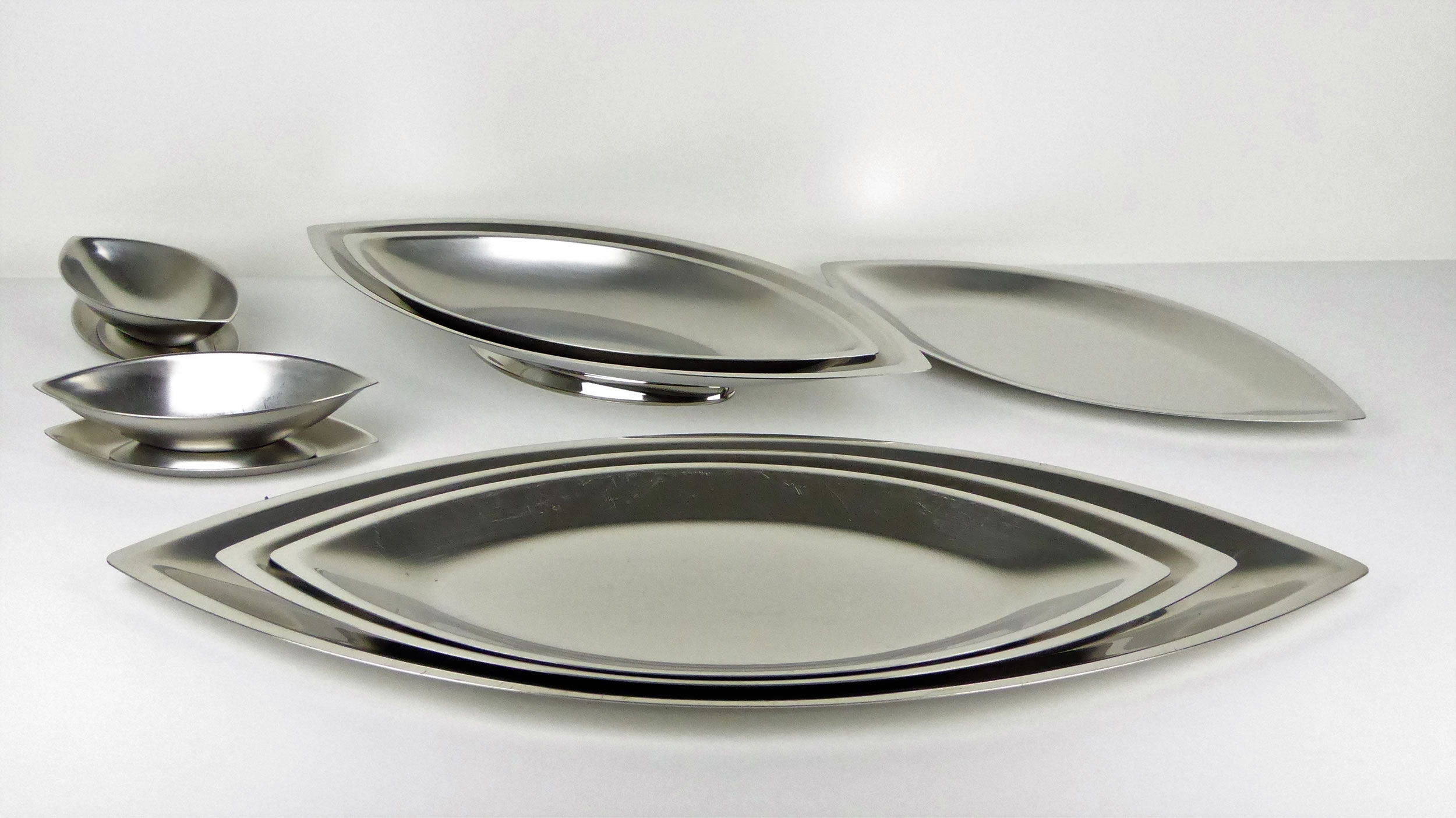 "Cosmos" dishes Guy Degrenne stainless steel 1970