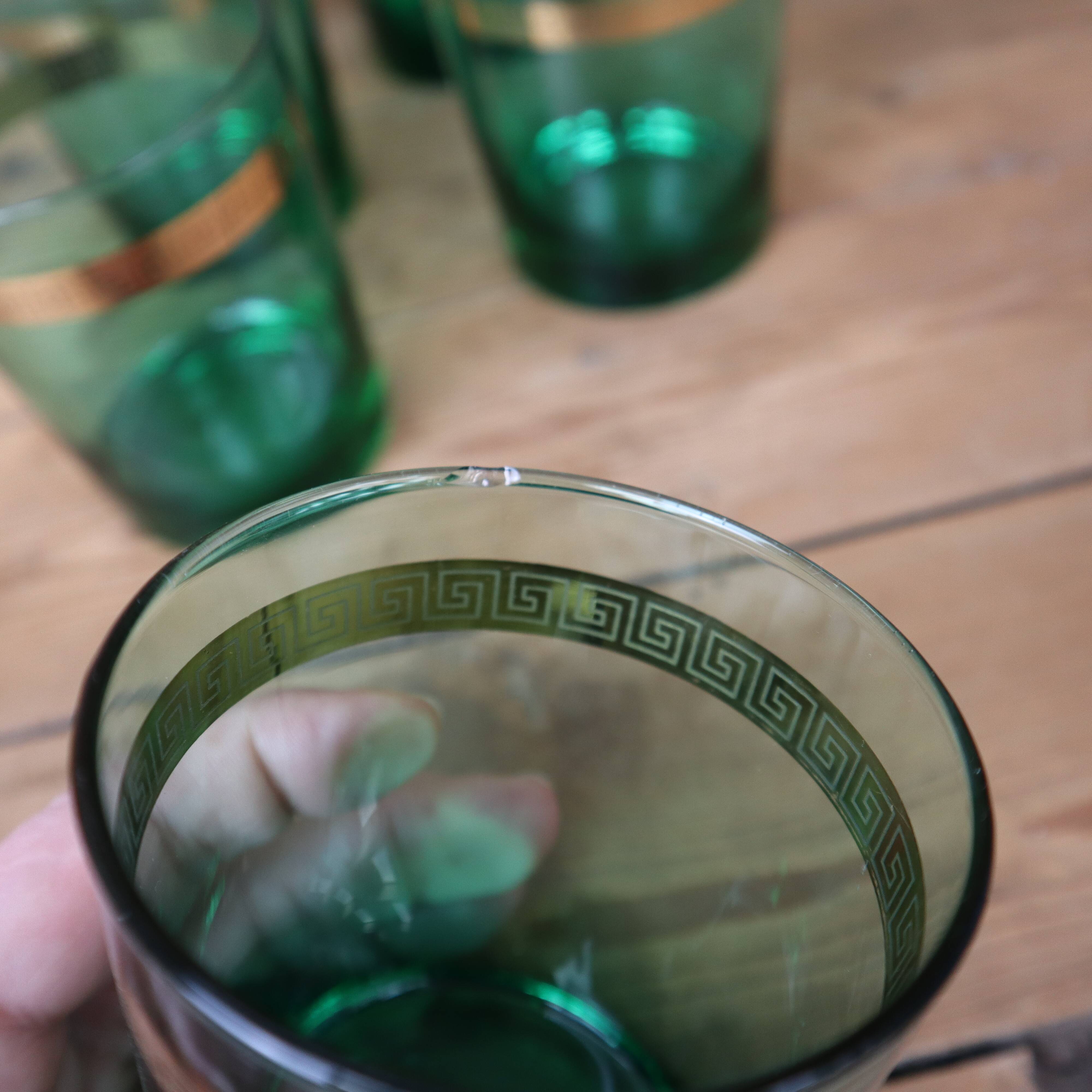 8 verres à whisky vert émeraude bande dorée Luminarc France