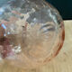 Vase en verre rose