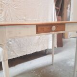 Old desk table in oak tapered white patinated feet