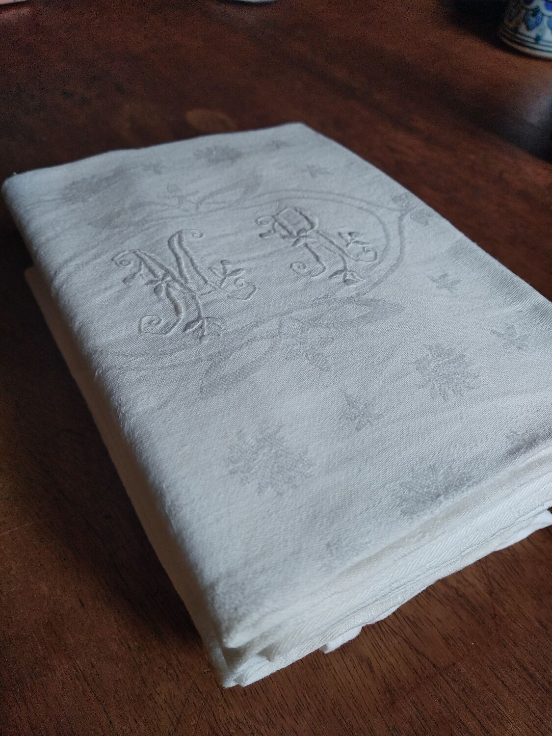 6 antique napkins in monogrammed cotton damask MR