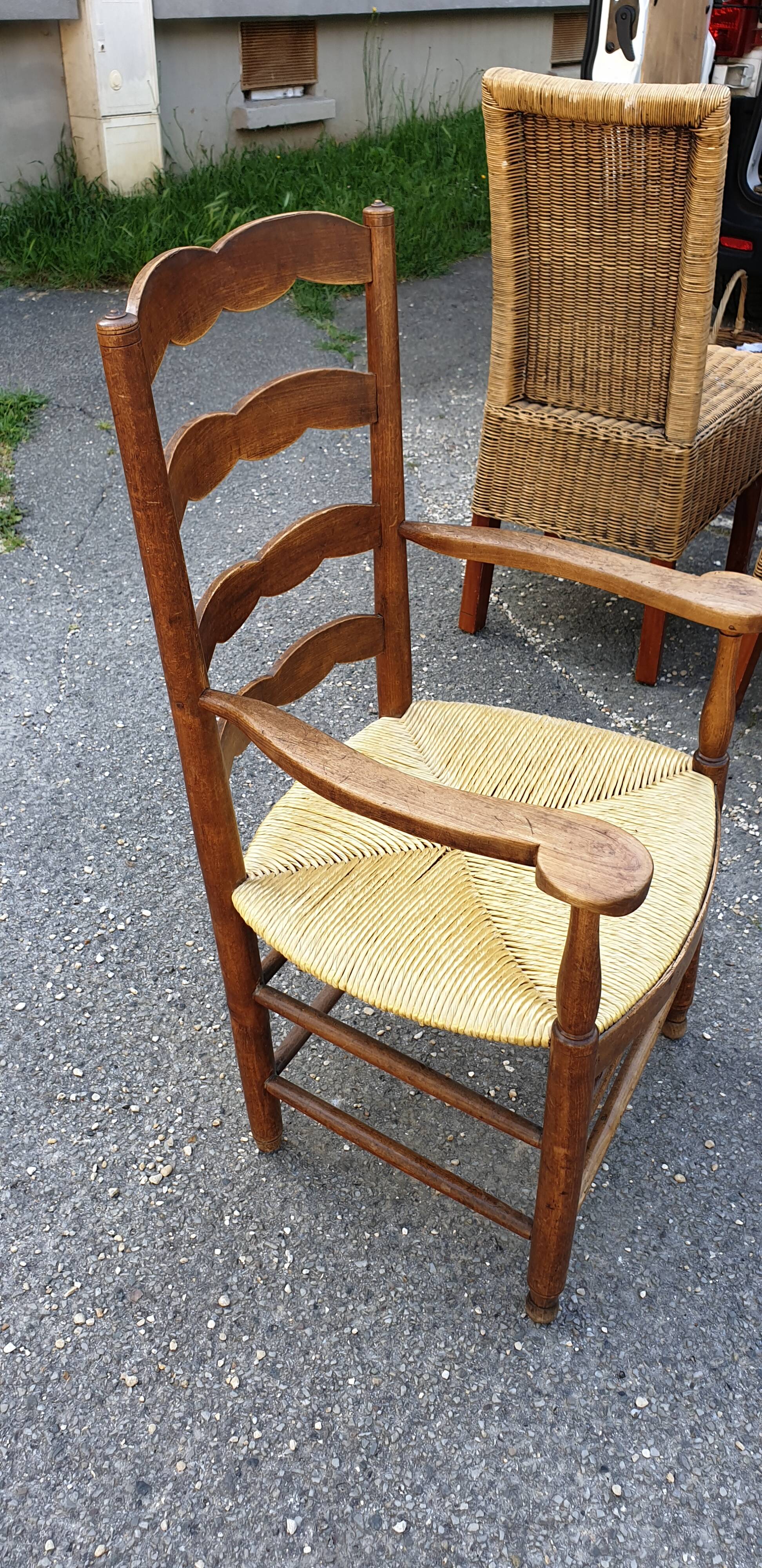 Rustic straw armchair