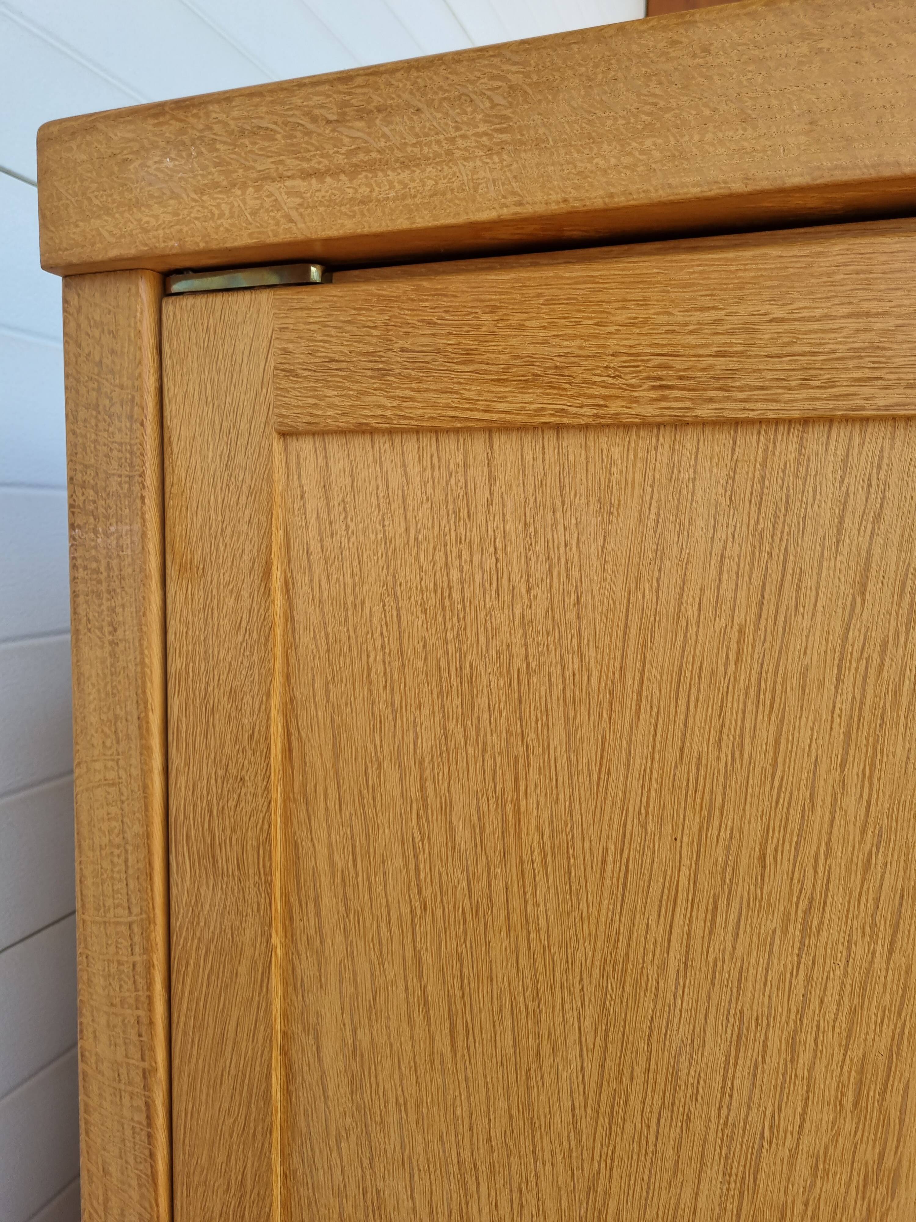 Wardrobe by Guillerme et Chambron, edition Votre Maison