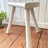 Tabouret tripode blanc vintage
