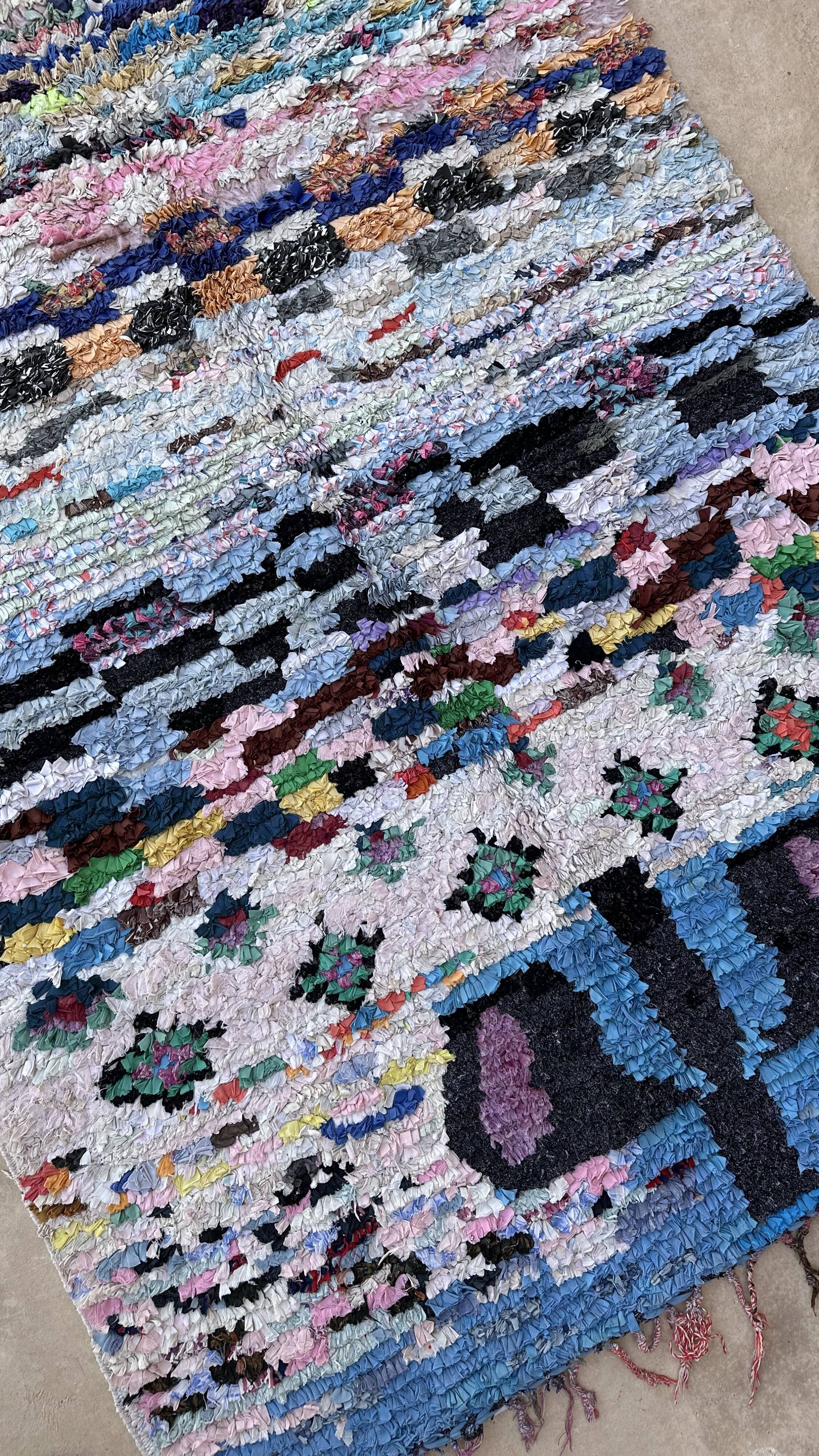 Moroccan boucherouite carpet - 128 x 185 cm