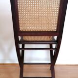 4 folding chairs canned