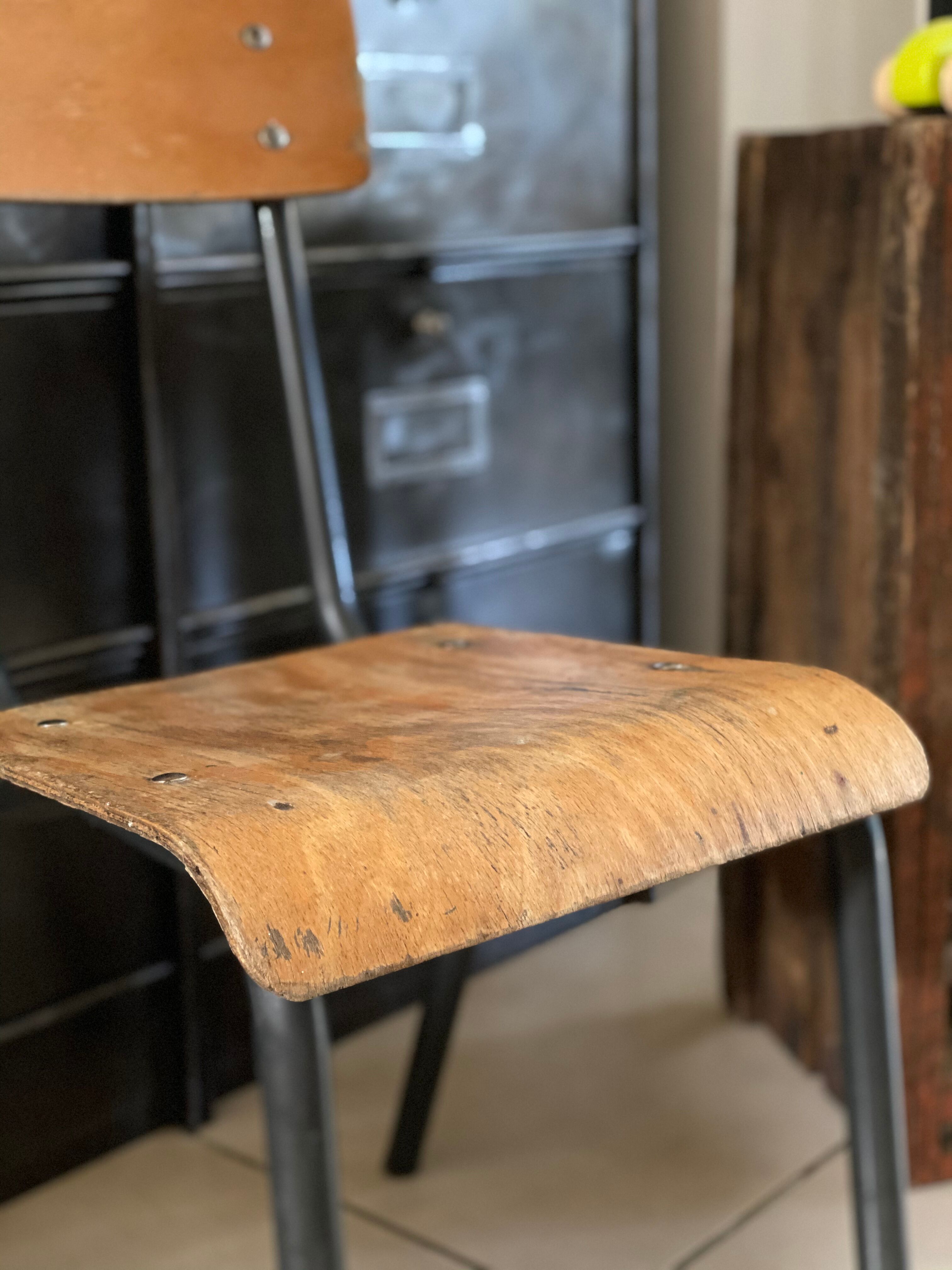Ancienne chaise écolier enfant bois et métal