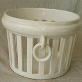 Openwork model faience pot cover