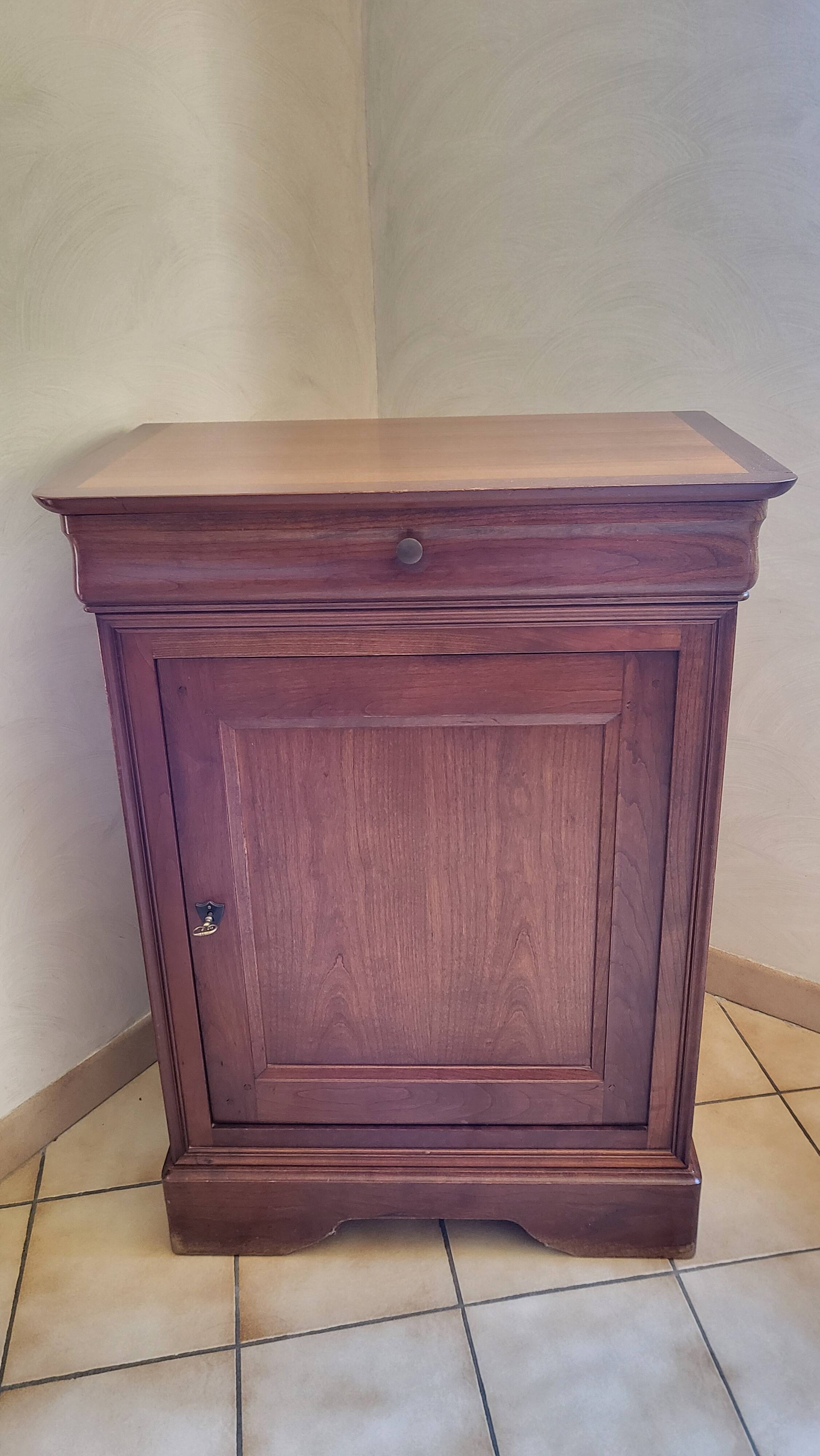 Meuble buffet en bois