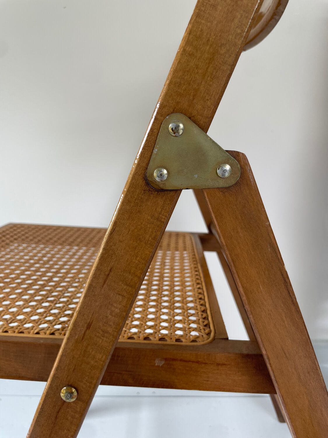 Folding canning chairs