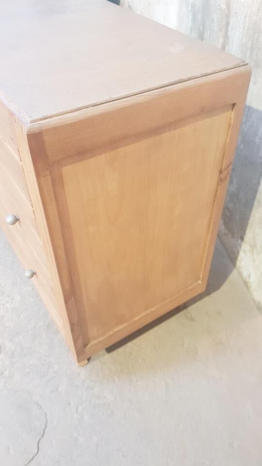 Vintage chest of drawers