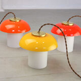 3 suspensions champignon en verre et laiton du milieu du siècle