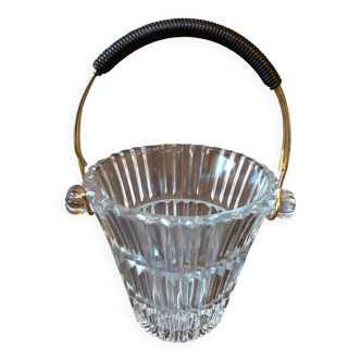 Ice bucket