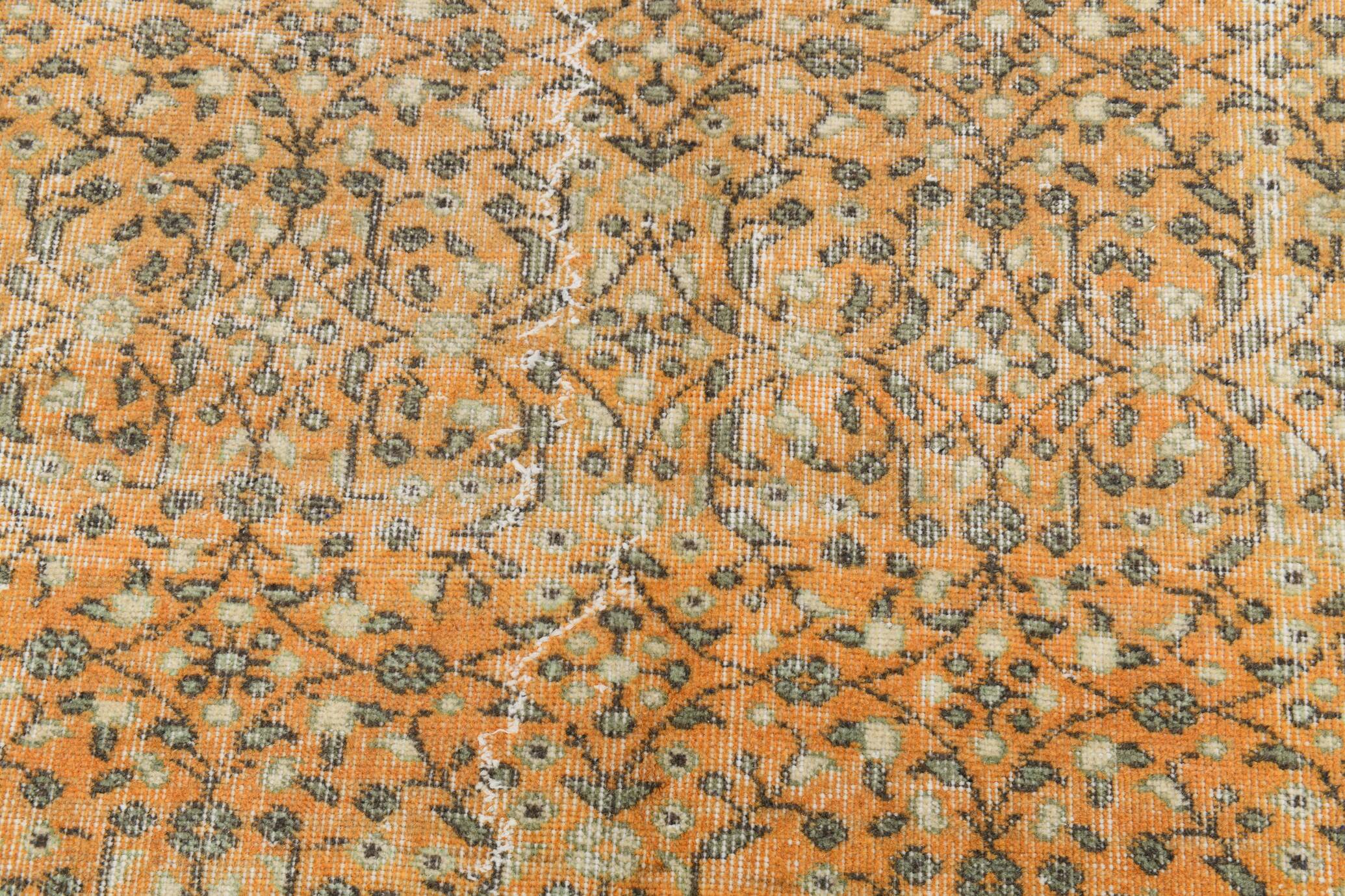 6x10 Vintage Orange & Green Classic Vintage Rug, 197x305Cm