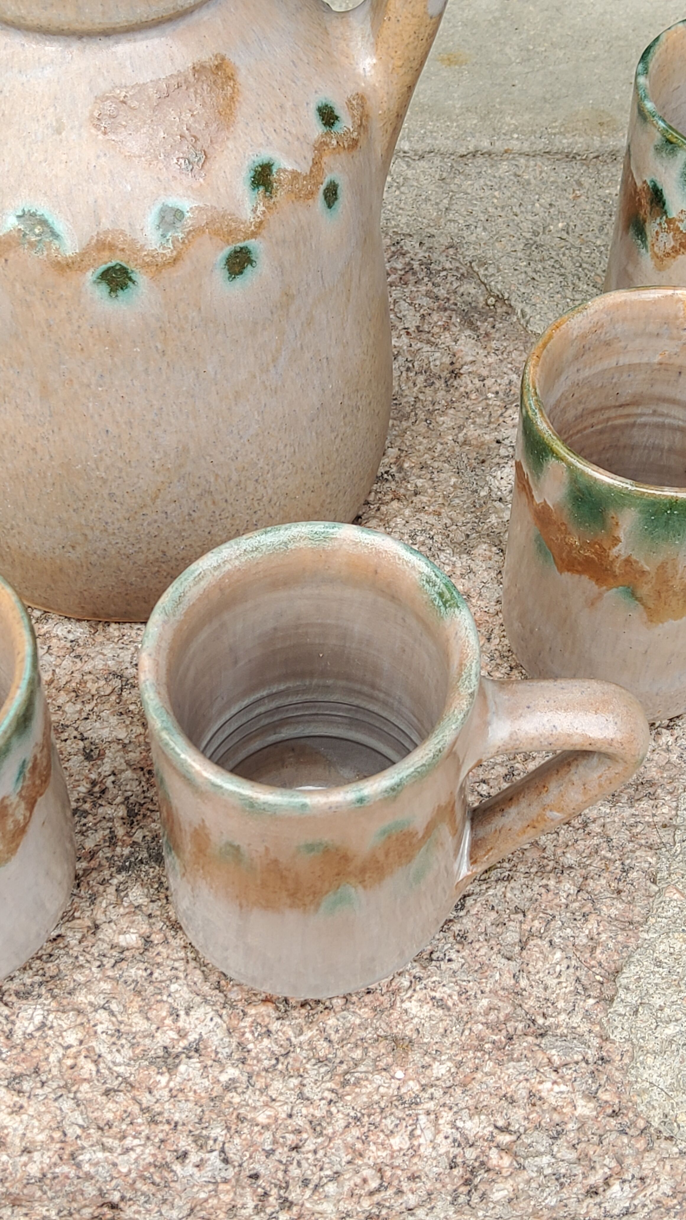 Orangeade service from the 70s in glazed terracotta