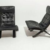 Pair of armchairs by Manufattura Italianna. Italy, 1970.