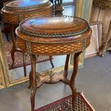 Very beautiful and old wooden marquetry planter, Napoleon III period, mid-19th century.