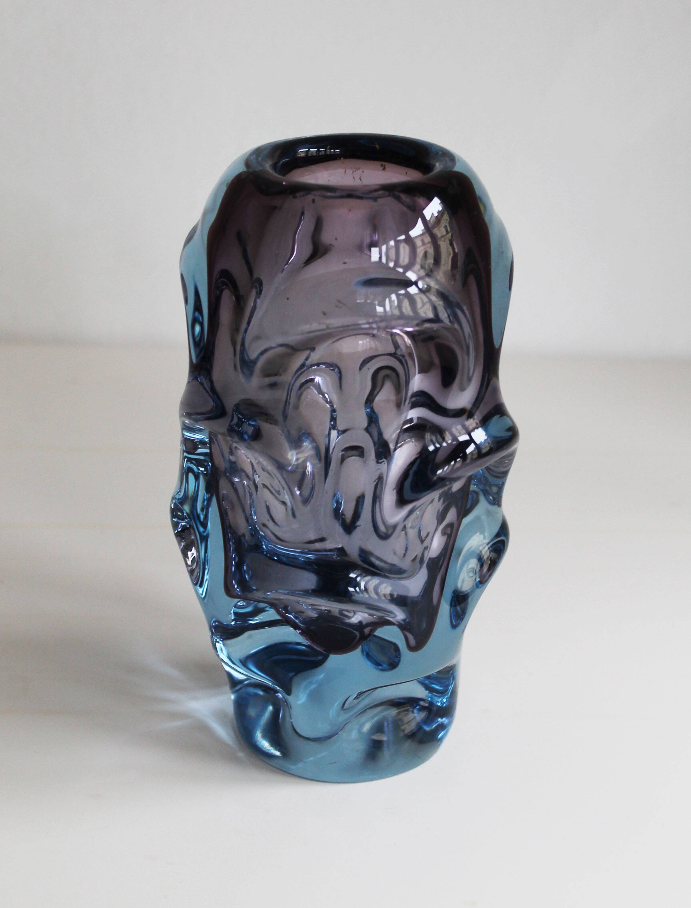 1960s Flower Vase by Jan Beranek – Pattern 5988 (Red Core Series)