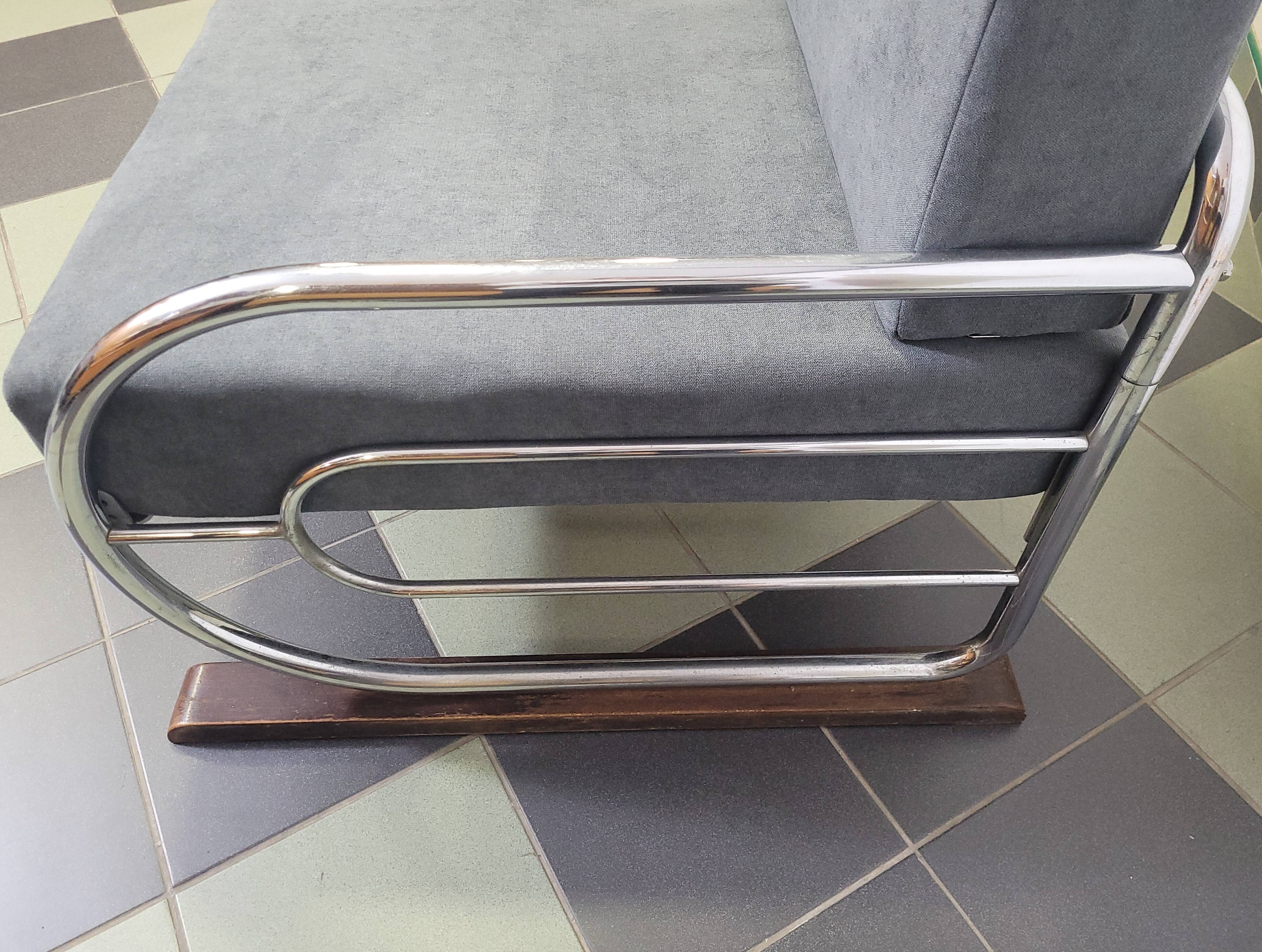 Bauhaus Chrome Sofa by Robert Slezak 1930'