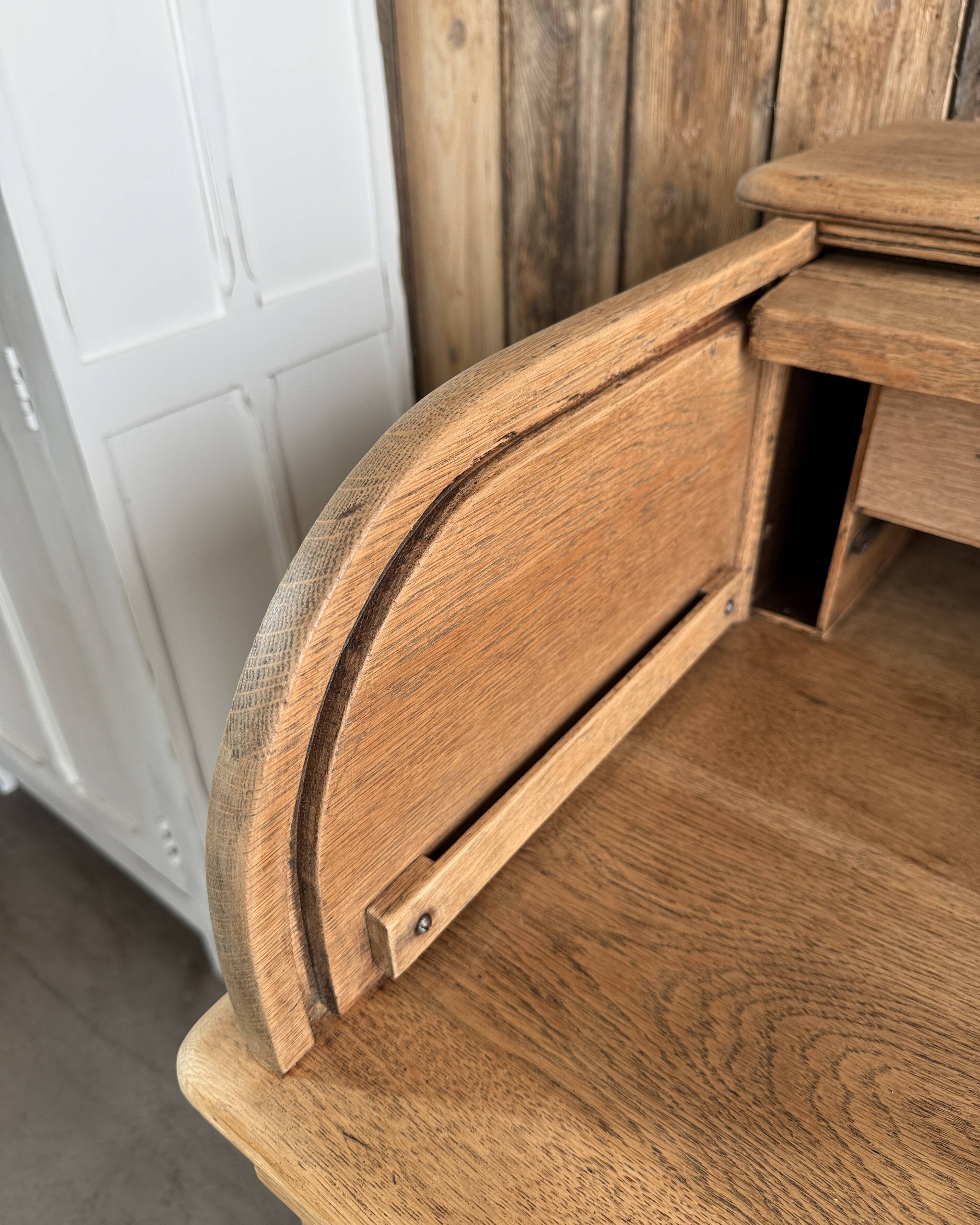 American oak cylinder desk (renovated)