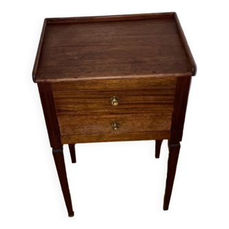Bedside table