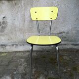 Table yellow Formica and its 3 chairs