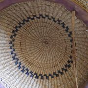 Chapeau africain ancien artisanal