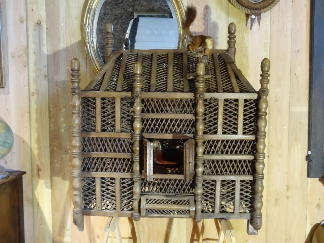 Large wooden bird cage, nineteenth century mastery work, 101 x 120 cm