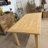 Solid oak table with extensions