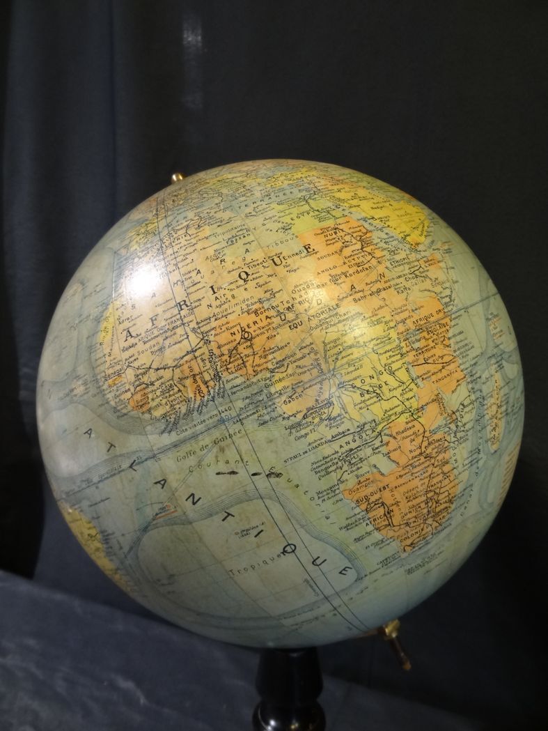 Globe Forest early XXth diameter 37 cm