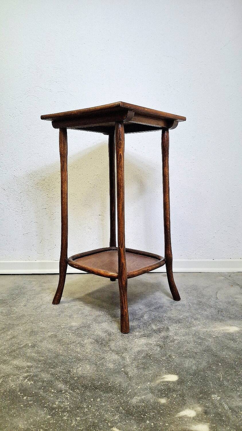 20s Thonet Mundus Borlova Bentwood Side Table