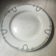Ensemble de 2 assiettes en terre de fer Saint Amand