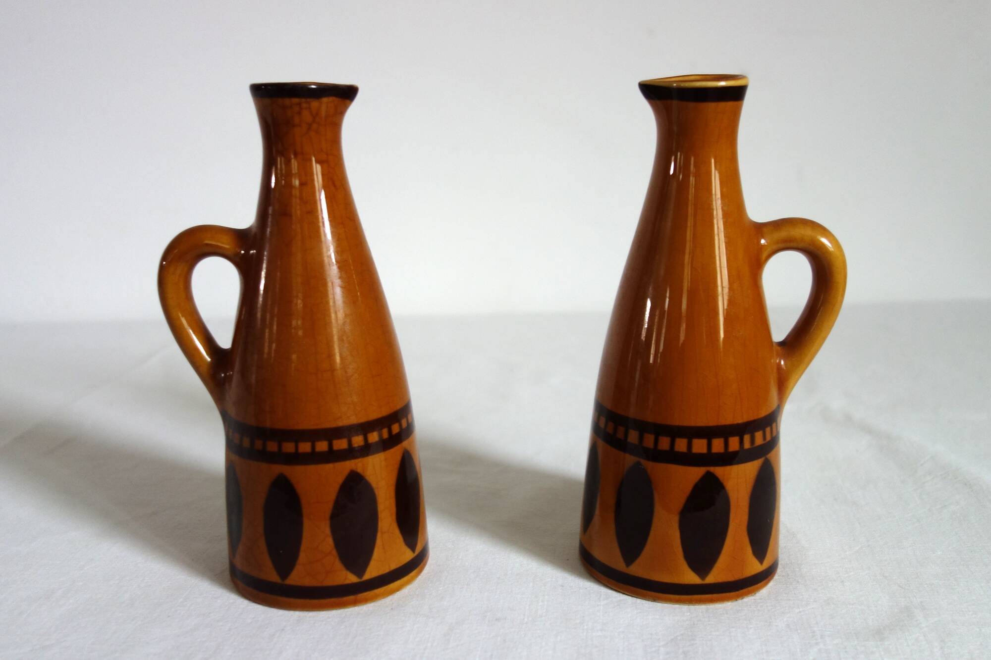 2 Longchamp glazed ceramic pitchers from the 70s