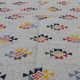 Tapis gris à motifs multicolore fait main en pure laine 180x117cm
