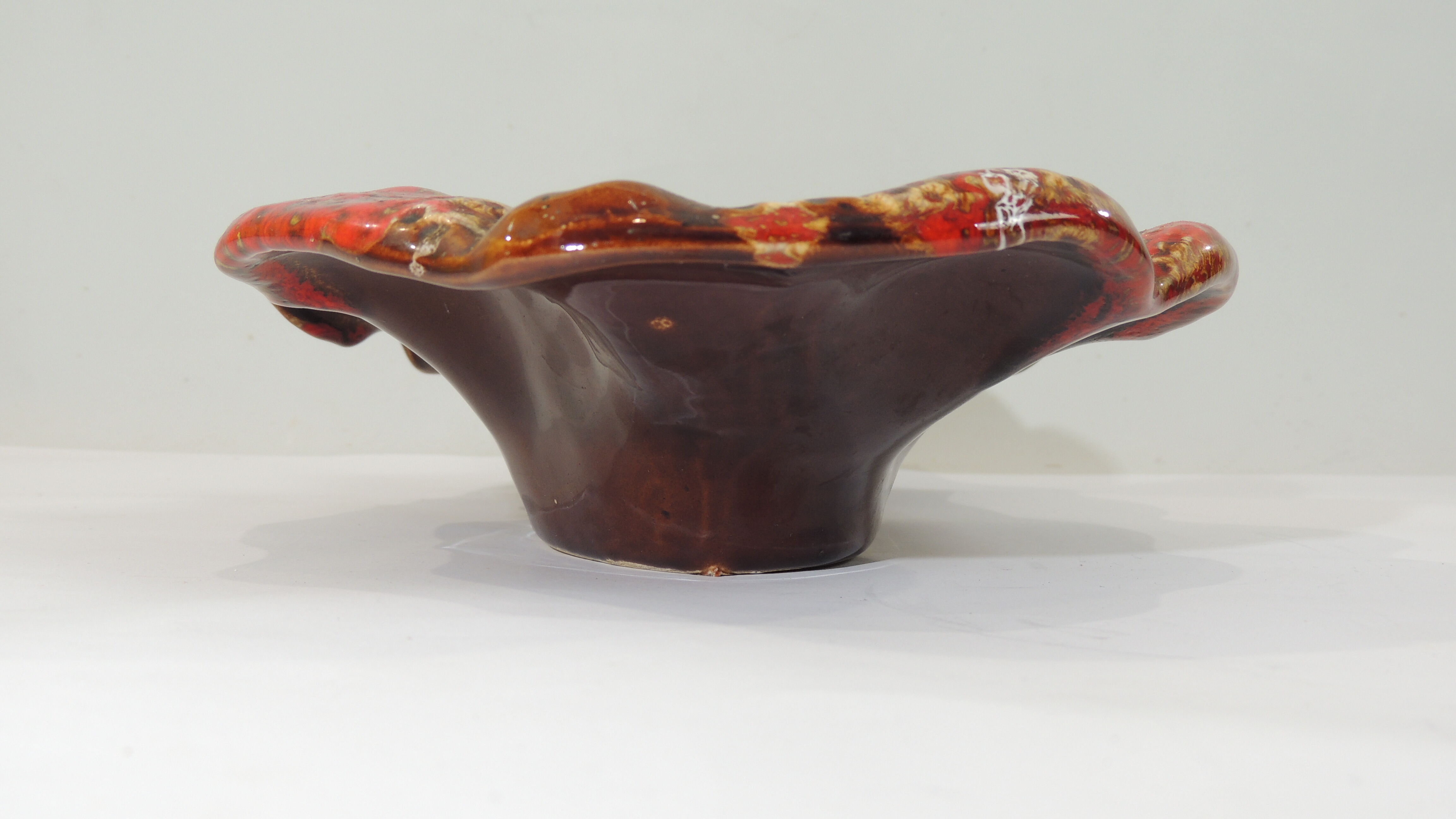 Vallauriss ceramic fruit cup / vintage