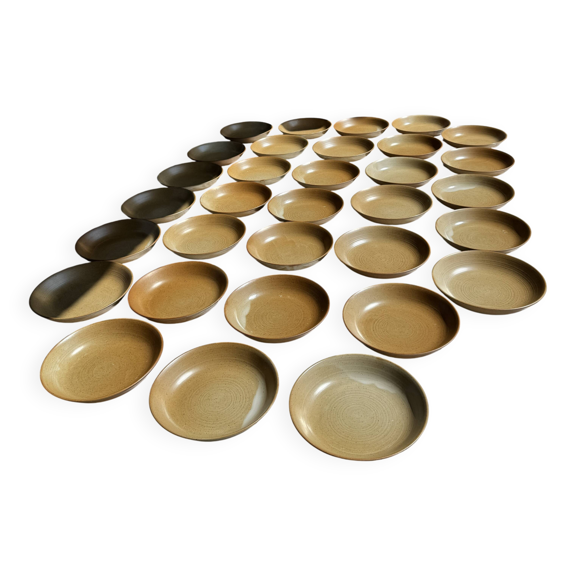 Set of 29 CNP village France D19 soup plates