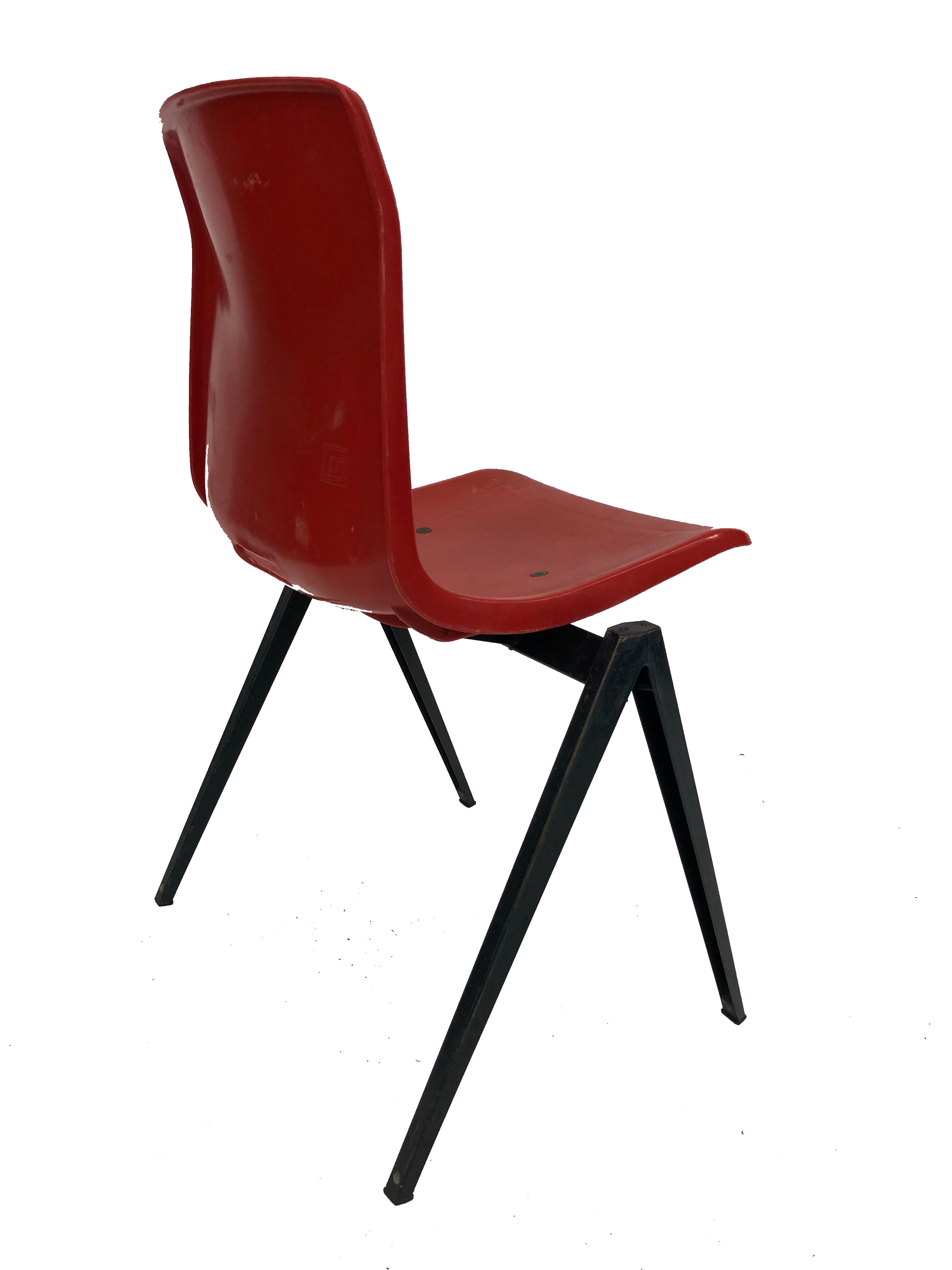 Chaise galvanitas vintage avec pieds compas