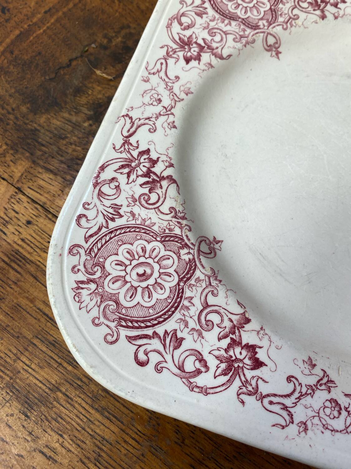 Square plate, ironstone, Medici collection, Longchamps