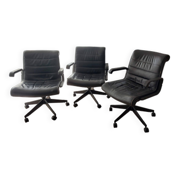 Knoll chairs by Richard Sapper